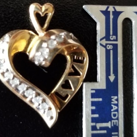Natural Diamonds 10k yellow gold Love heart pendant - Picture 3 of 12